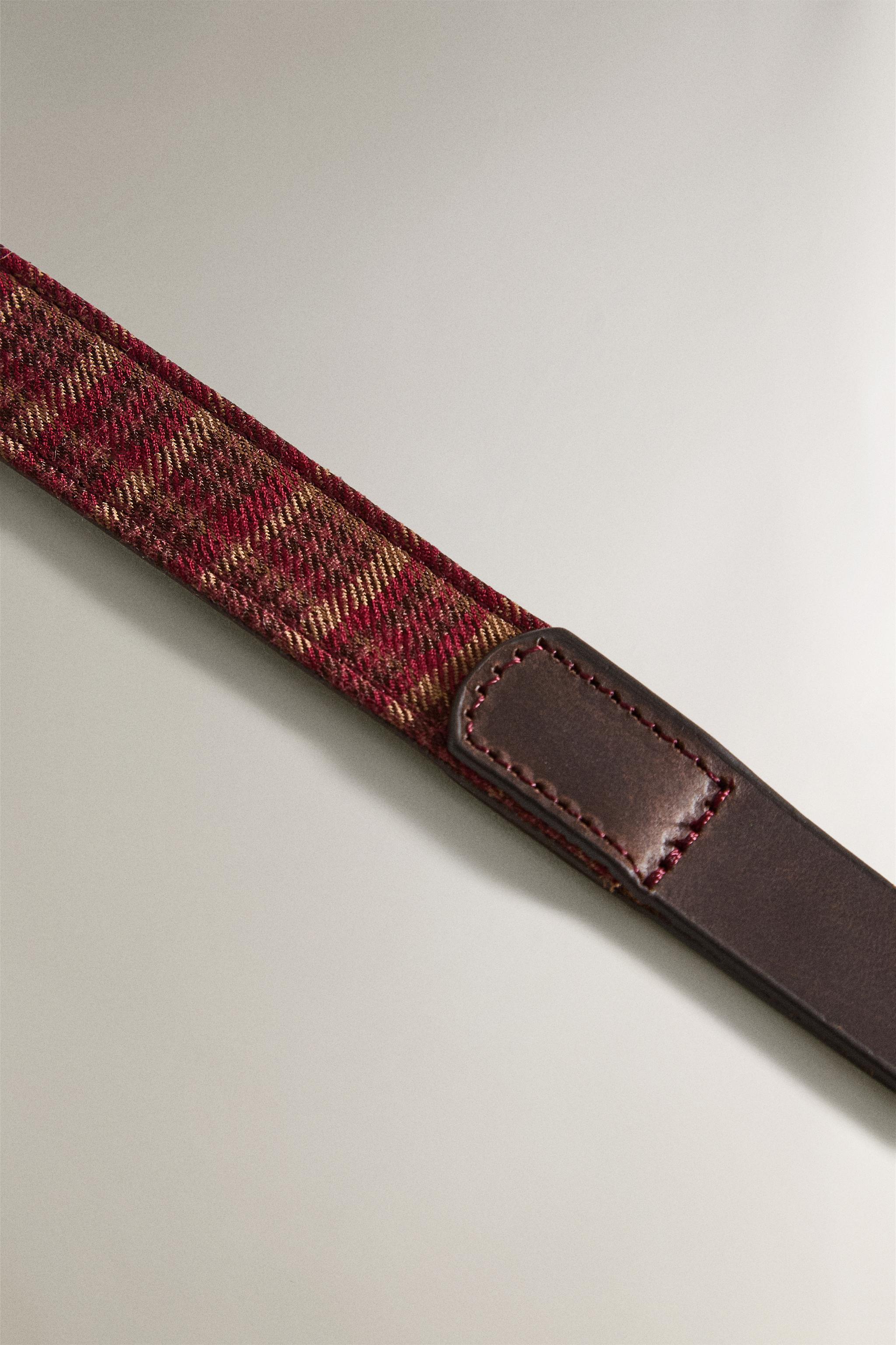 LEATHER DOG LEAD CHRISTMAS